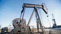 384 млрд долларов - чистая прибыль Роснефти за 2011 год