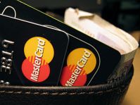 422,9 млрд рублей - объем российского рынка кредитных карт