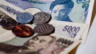 10,9 трлн долларов составит госдолг Японии к 31 марта 2013 года