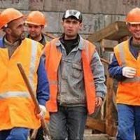 7000000 иностранцев работают в России, что составляет 10% от общей численности трудоспособного населения России