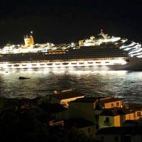 4200 пассажиров на борту разбившегося лайнера Costa Concordia