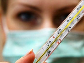 Более 70% россиян занимаются самолечением и не ходят в больницы