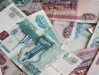 12,8 трлн рублей составят доходы бюджета России в 2012 году