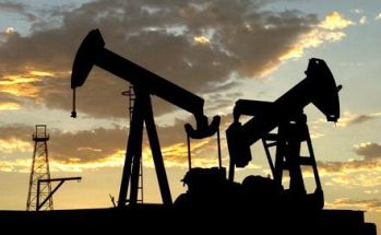 Среднегодовая цена барреля нефти марки Brent в 2012 году составила 111,68 долларов