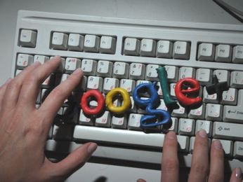 300 млн активных пользователей имеет социальная сеть Google+ на конец 2012 года