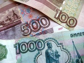 На 12% уменьшились расходы россиян в январе по сравнению с декабрем