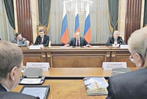 До 5000 рублей планирует поднять стипендии студентам В.Путин